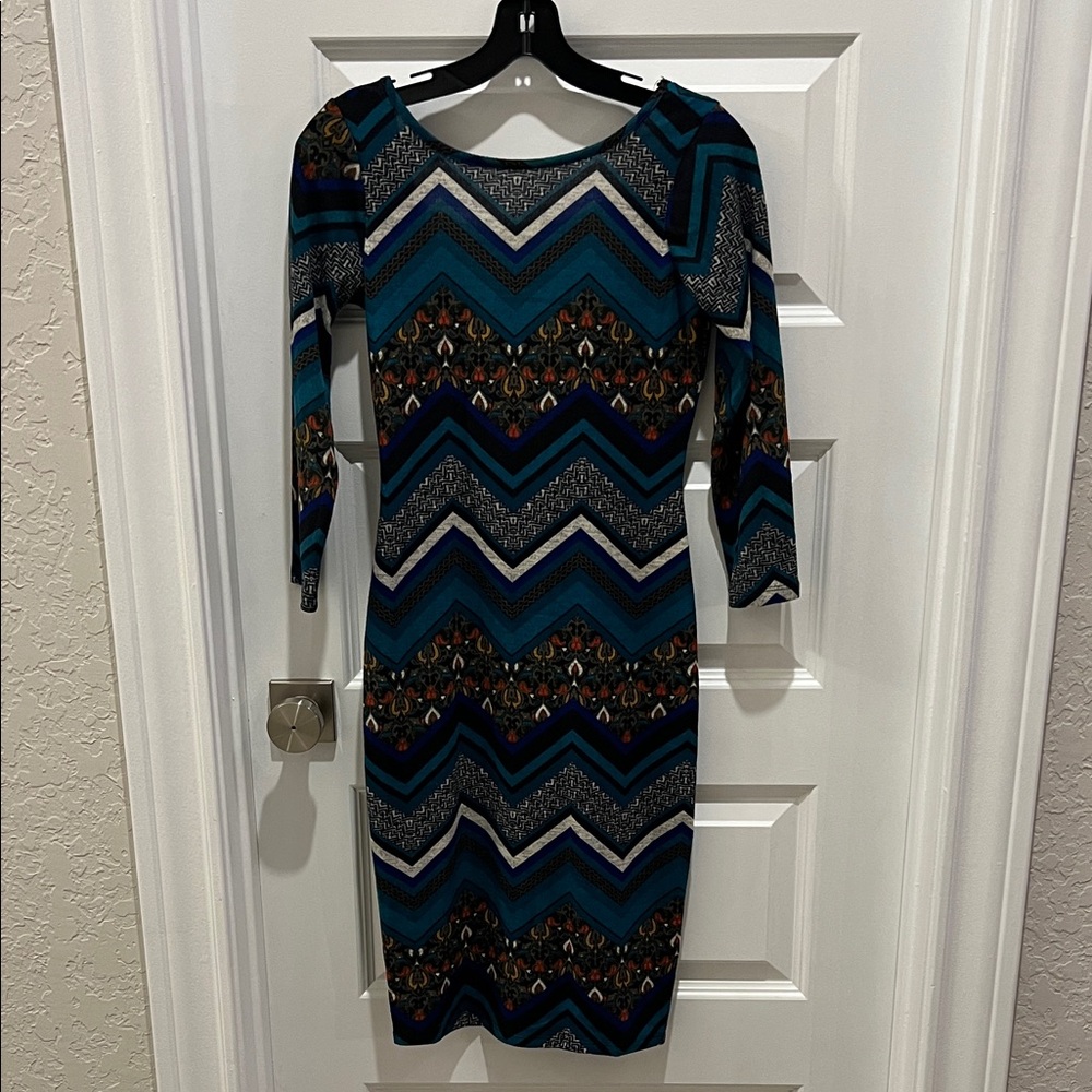 Love J Chevron Pattern Long Sleeve Dress, multicolor